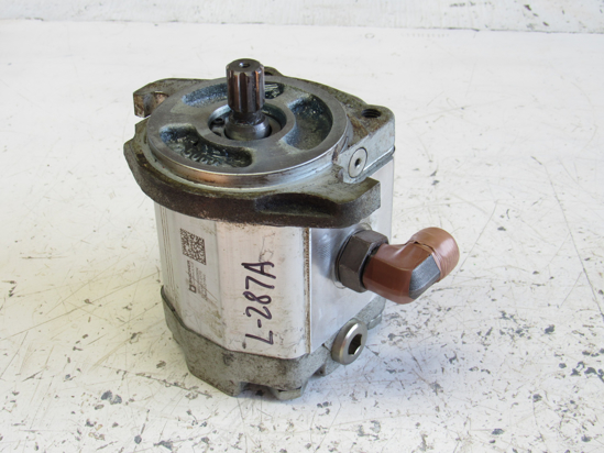 Picture of Aftermarket Replacement Reel Motor for Toro 5510 5500D 6500D 6700D Reelmaster Bucher 120-6272