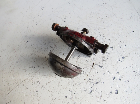 Picture of Allis Chalmers 72089567 Fuel Filter Bowl Head Housing AC Fiat