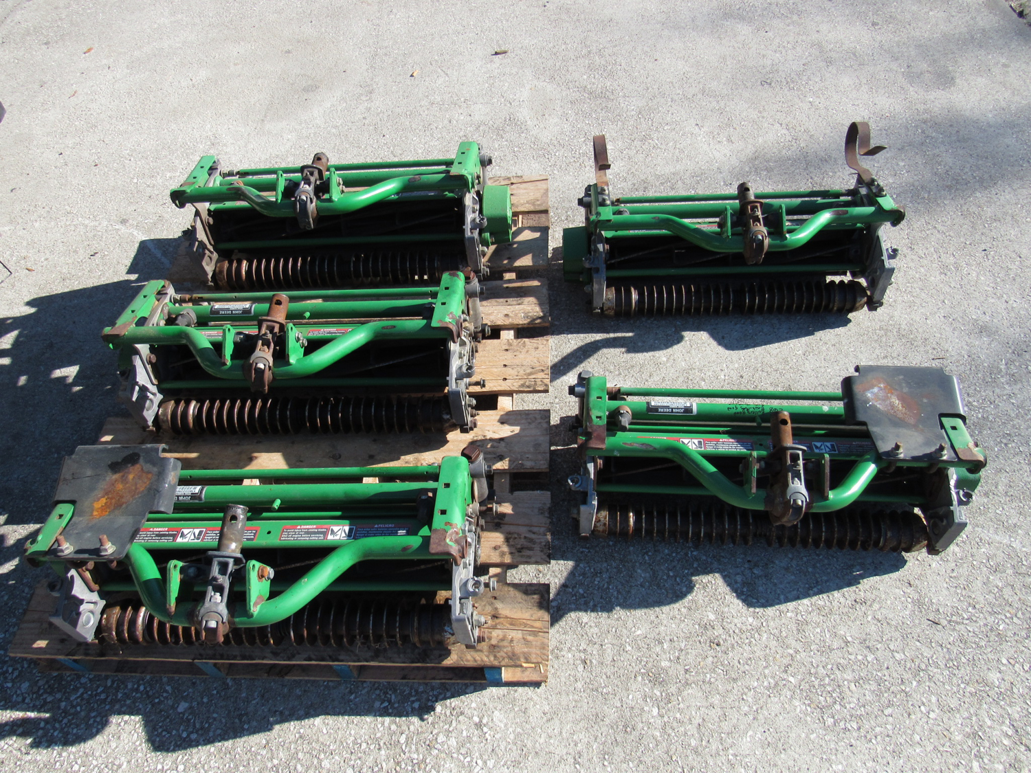 Eastern Triangle Enterprises LLC E Store. Set of 5 John Deere 22