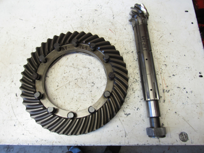 Picture of JI Case IH David Brown K964879 Differential Ring & Pinion Gear Shaft Set 7-43T