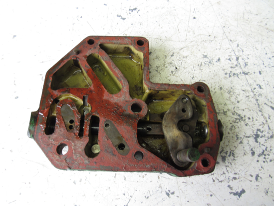 Picture of John Deere AT26619 AL25396 Power Shaft Clutch Valve Housing T28633 L32640