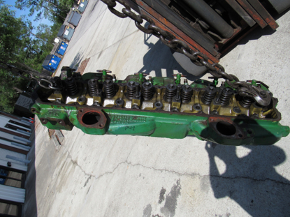 Picture of John Deere AR76289 Cylinder Head