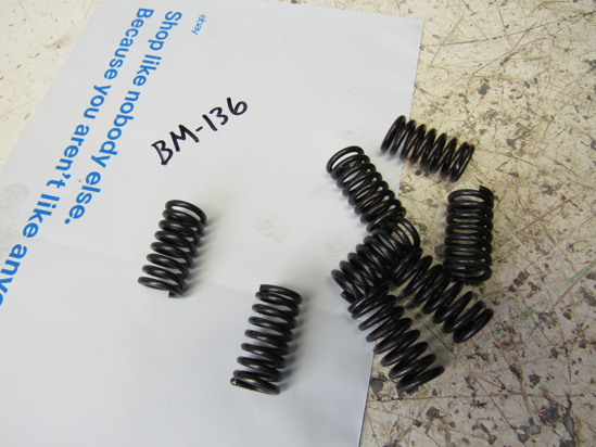 Picture of 8 John Deere H343R Springs