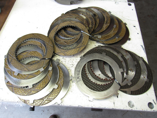 Picture of John Deere Clutch Plates Disks Pack 4840 R81922 R56548 RE234261 R46418 R81655 RE238331 FOR Assy RE20139