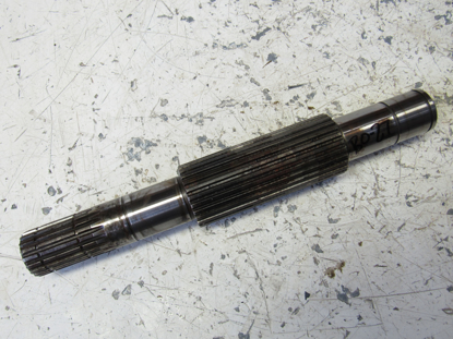 Picture of Kubota 35300-21610 Counter Shaft Countershaft