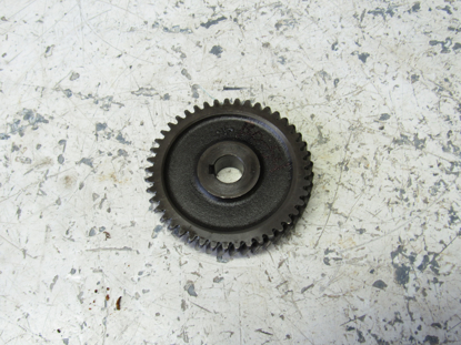 Picture of Kubota 15521-35660 Oil Pump Drive Gear