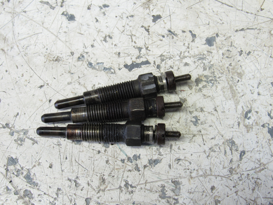 Picture of 3 Kubota 15521-65510 Glow Plugs