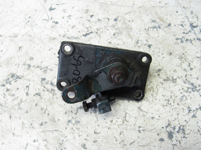 Picture of Kubota 15521-57113 Speed Control Plate Assy Lever 15521-57115 15469-57150