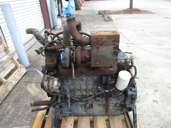 Picture of Kubota F5802-TE Turbo Diesel Engine 5.8L 124HP 93KW off M110 Tractor