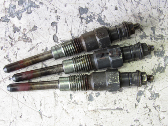 Picture of 3 Kubota 16415-65510 Glow Plugs D1403 16415-65512