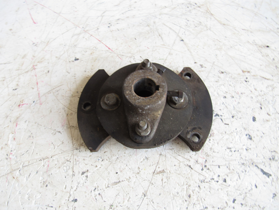 Picture of Toro 93-2589 Engine to Pump Drive Coupling Hub Adapter 110-5227 80-8650 93-2220-03 117-8055