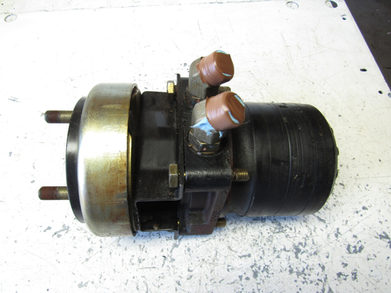 Picture of Toro 110-4016 Front RH Right Hydraulic Drive Wheel Motor 3250D Greensmaster Mower