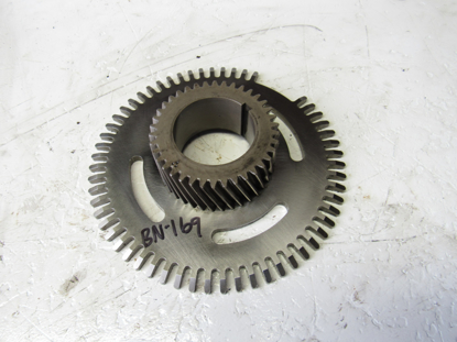 Picture of Kubota 1G381-24100 Crankshaft Timing Gear