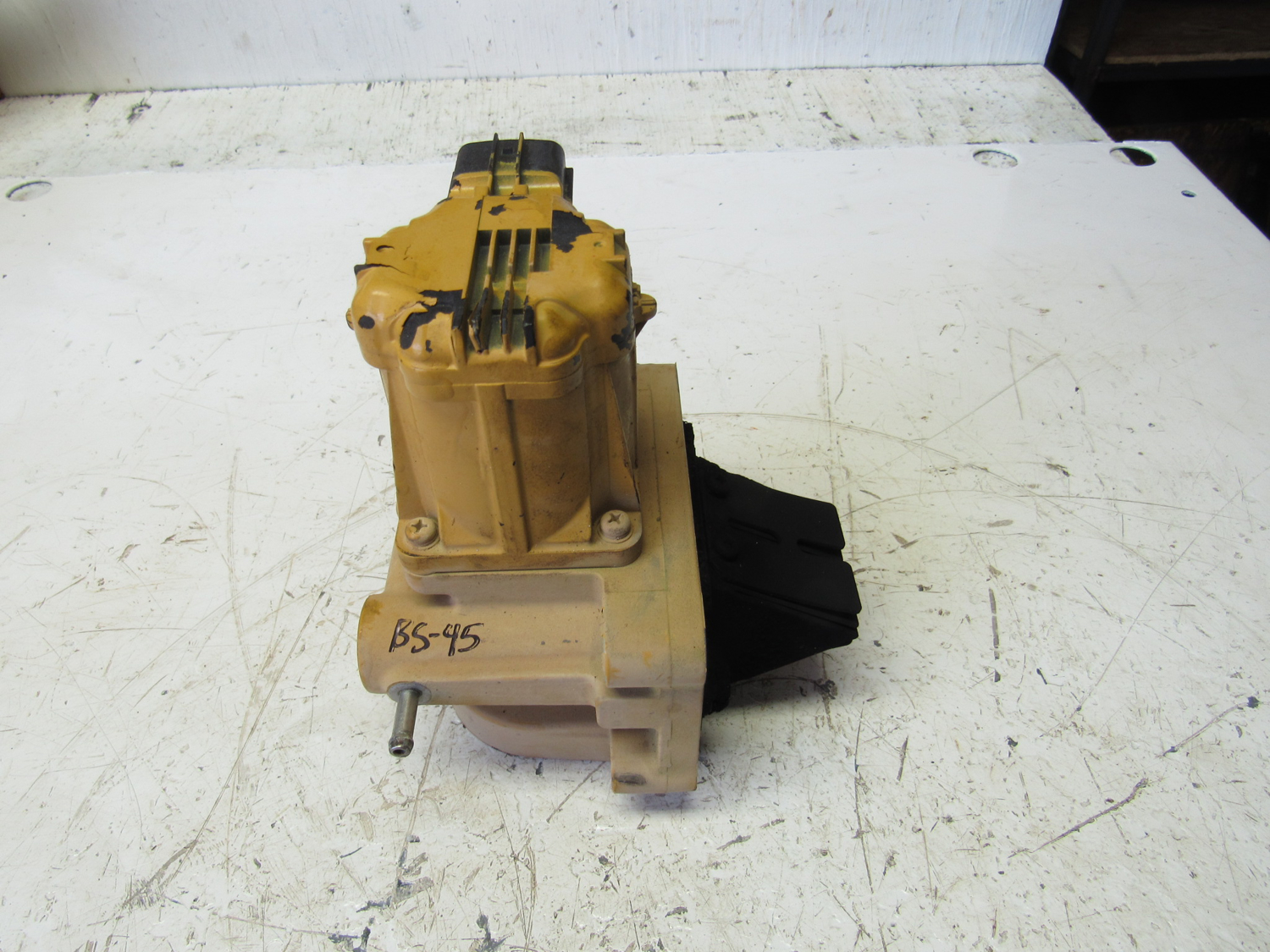 Eastern Triangle Enterprises LLC EStore. Caterpillar Cat 4360825 EGR Valve to certain C3.3B