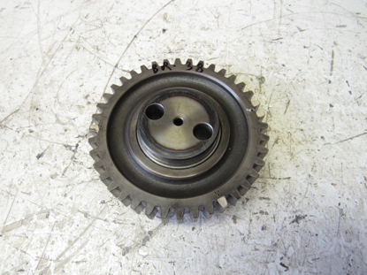 Picture of Caterpillar Cat 436-1076 436-1077 Timing Idler Gear to certain C3.3B V3307 engine Kubota 1J770-24010 1J770-24250