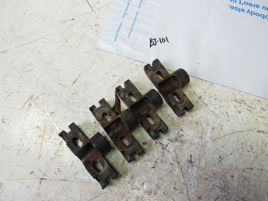 Picture of 4 John Deere TCU28987 Half Clamps to certain 18" QA5 Reels UC22218