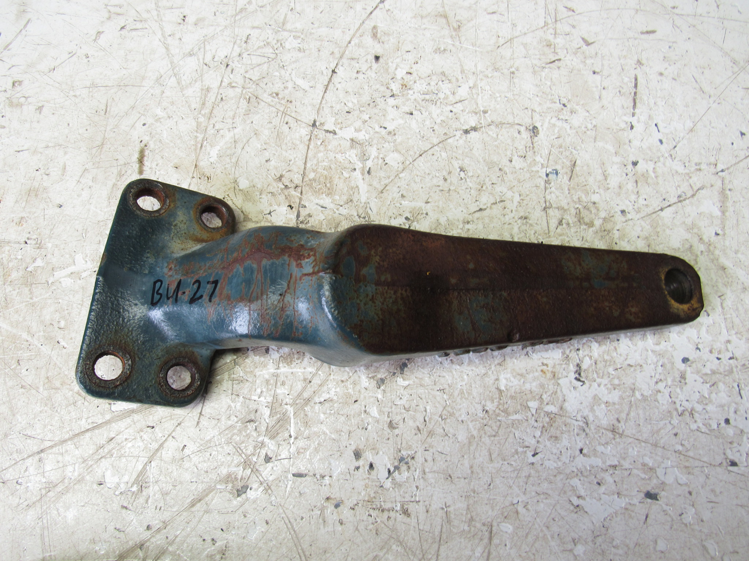 Eastern Triangle Enterprises LLC EStore. Kubota 3240045460 End Steering Arm Drag Link