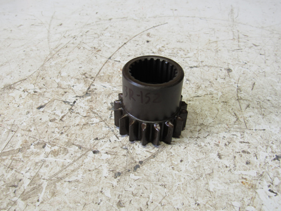 Picture of Kubota 37150-21520 Spur Gear 17T