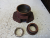 Picture of Claas 0001400461 1400461 140046.1 Accelerator Bearing Housing & 0000909861 Collar