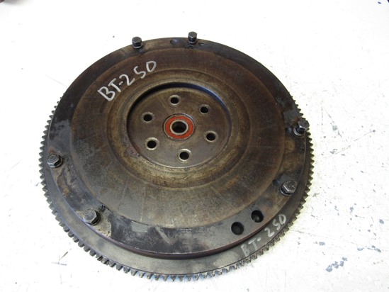 Picture of Flywheel & Ring Gear off 1982 Ford 172 Diesel E2JL6015AA Engine off Ditch Witch R40 Trencher