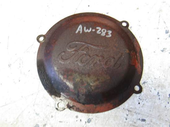 Picture of Engine Cover Plate off 1982 Ford 172 Diesel in Ditch Witch R40 Trencher