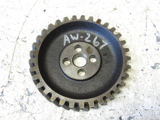 Picture of Rear Camshaft Gear off 1982 Ford 172 Diesel in Ditch Witch R40 Trencher