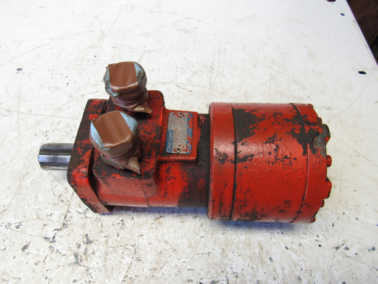 Picture of Hydraulic Motor 155-556 to certain Ditch Witch R40 Trencher