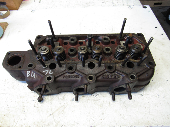 Picture of Case David Brown K962566 Cylinder Head  w/ Valves F925050 Diesel 885