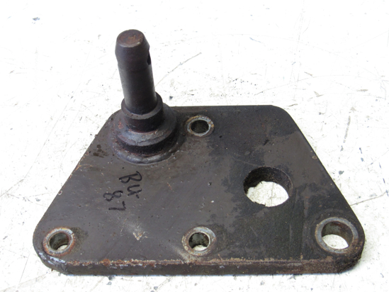 Picture of Case David Brown K940092 RH Right Hitch Bracket 885 Tractor