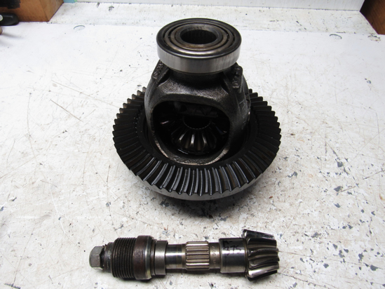 Picture of Front Differential Ring & Pinion Gears on Differential 93-3618 Toro 5200D 5400D 5500D 5100D 5300D Mower