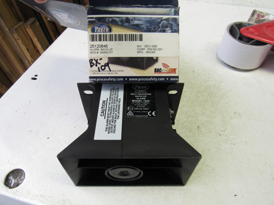 Picture of Unused Old Stock Mack 25120846 38MR3157 Backup Alarm
