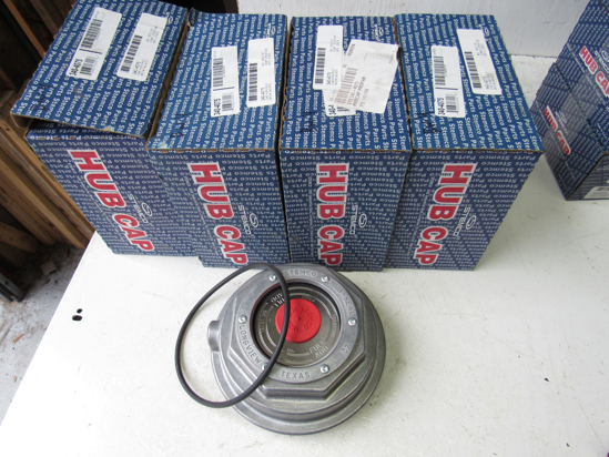 Picture of 4) Unused Old Stock Genuine Stemco 340-4075 Hub Caps