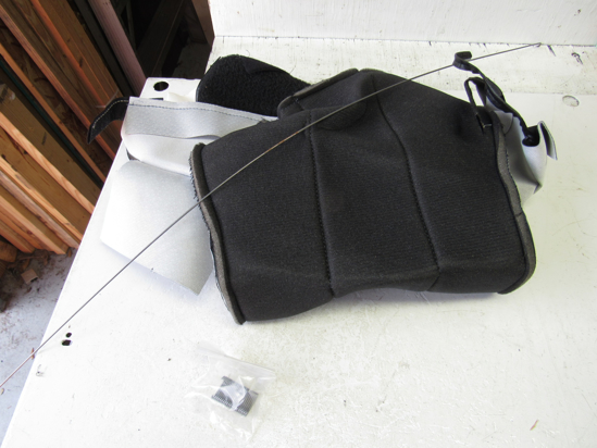 Picture of Unused Old Stock Mack 800-6235122G08 6235122G-08 Seat Cover Gray