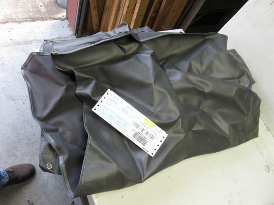 Picture of Unused Old Stock Mack 25109625 Curtain