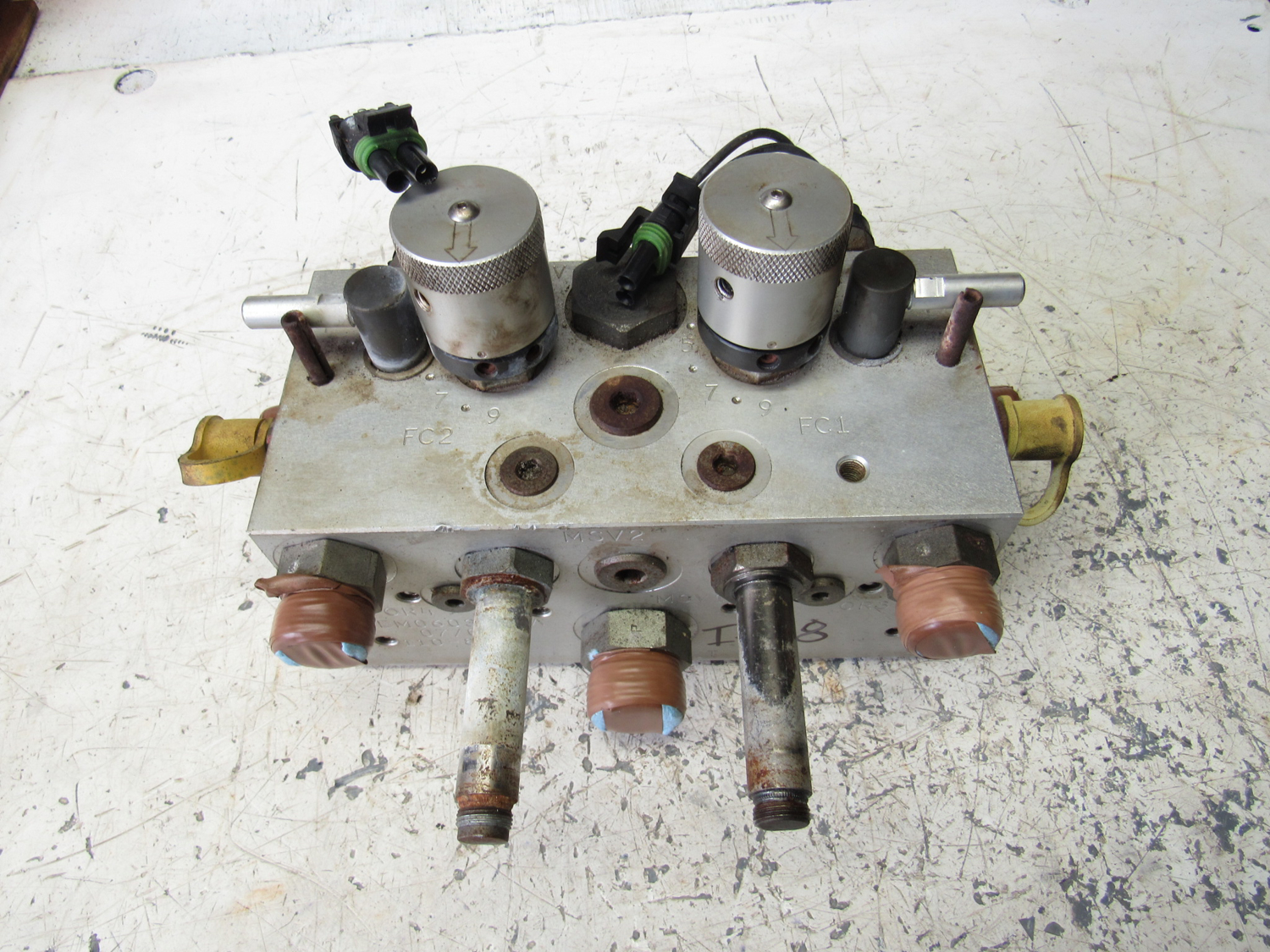 Eastern Triangle Enterprises LLC EStore. Toro 1108969 Hydraulic Mow