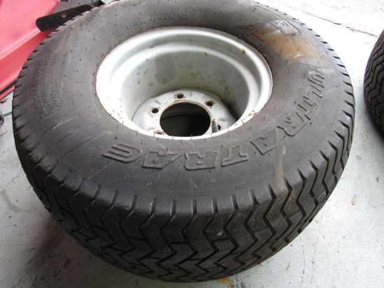 Picture of Carlisle Ultra Trac 26.5x14.00-12 Turf Tire on Jacobsen LF3400 LF3800 LF3407 Mower Rim Wheel