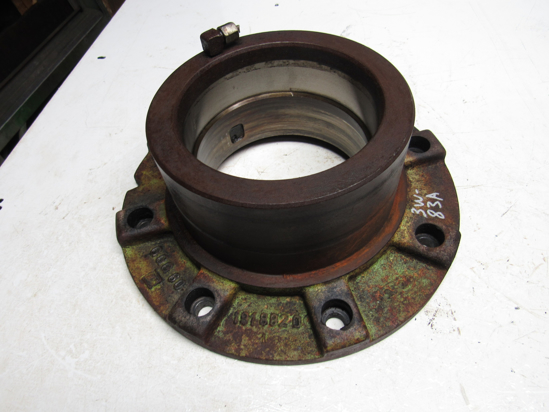 Picture of Claas Jaguar Bearing Housing Flange 0009873330 9873330 987333.0 1918820