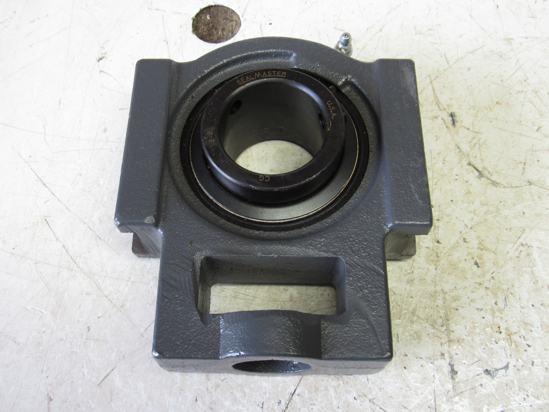 Picture of Unused Old Stock SealMaster ST-32 2" Center Pull Take Up Bearing ST32