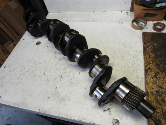 Picture of Cat Caterpiller 193-0159 Crankshaft to 3056 1ML NEEDS WORK 1930159 300-1025