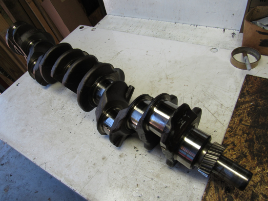 Picture of John Deere AT22562 Crankshaft