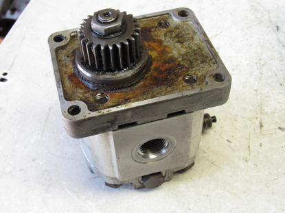 Picture of Jacobsen 8092049 RH Right Hand Drive Hydraulic Reel Motor to MH5 Mower 008092049 Parker 3349211097