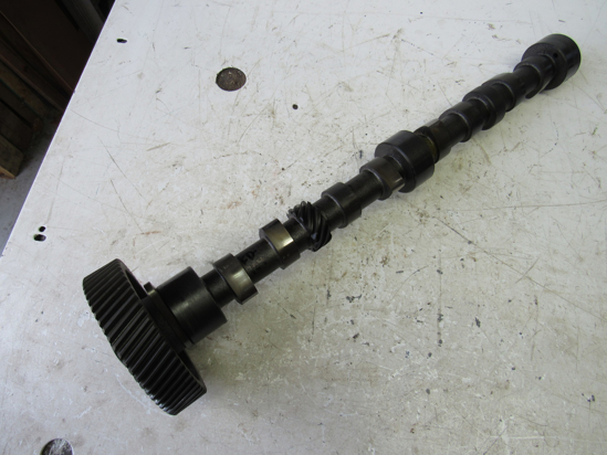 Picture of Camshaft & Timing Gear off 2002 Isuzu D201 ThermoKing Diesel Engine