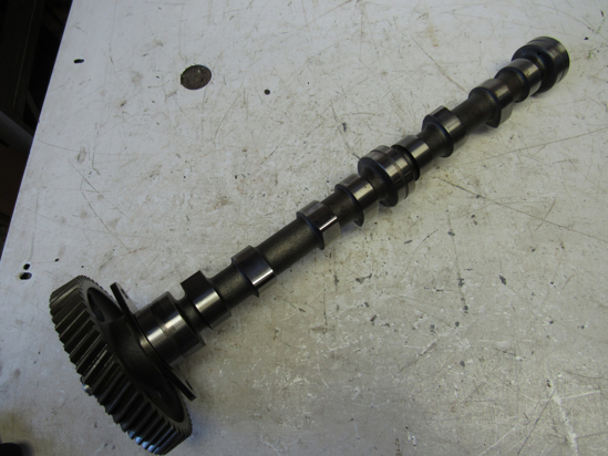 Picture of Camshaft & Timing Gear off Yanmar 4TNE86-ETK Thermo King TK486E