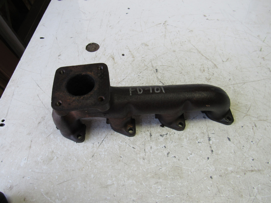Picture of Exhaust Manifold to certain Kubota V1305-E Engine
