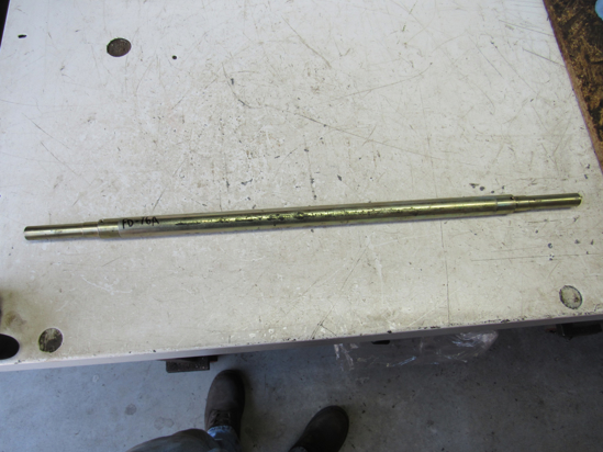 Picture of Unused Old Stock R&R R99-5748 to replace Toro 99-5748 Roller Shaft