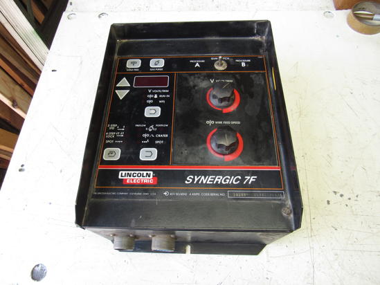 Picture of Lincoln Electric Synergic 7F Wire Feeder Controller 10189