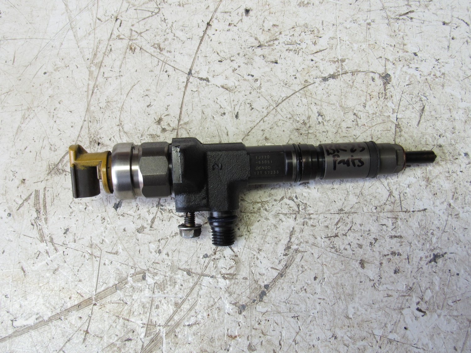 FOR PARTS/NOT WORKING Caterpillar Cat 436-1096 Fuel Injector Nozzle to  certain C3.3B & Kubota 1J770-53070 V3307-CR engine 1J770-53051 1J770-53074