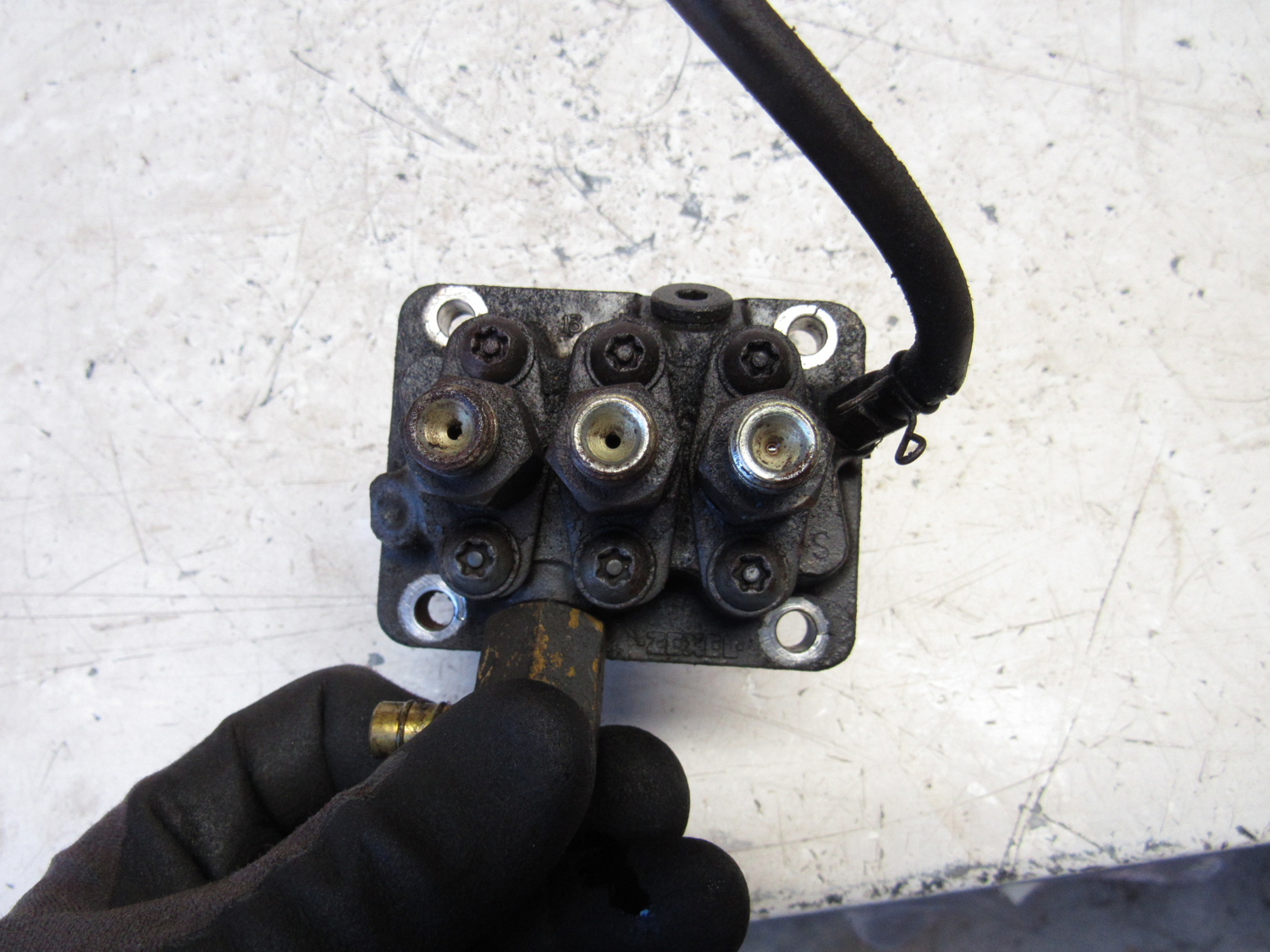 Eastern Triangle Enterprises LLC EStore. For Parts/Not Working Fuel