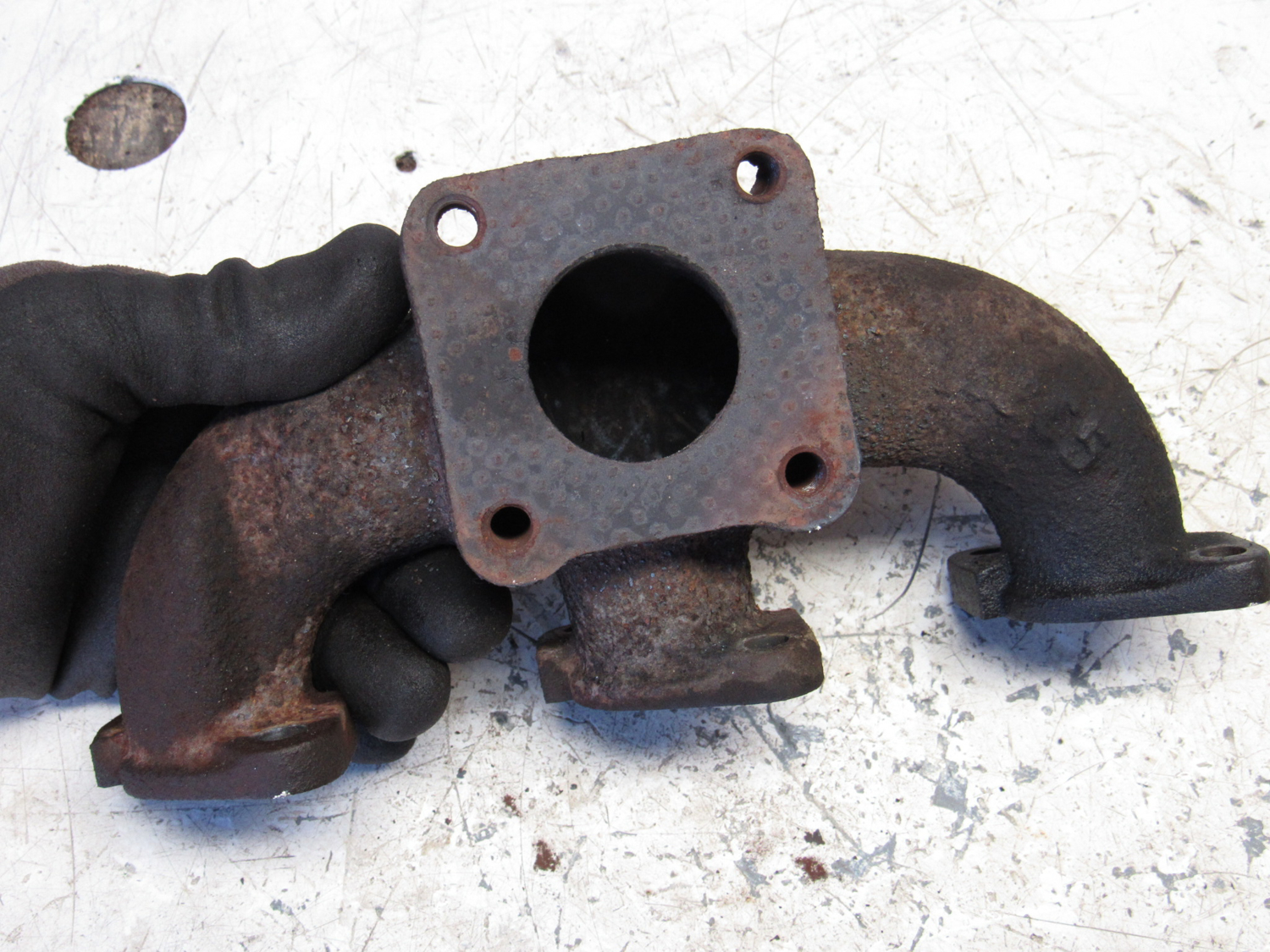 Eastern Triangle Enterprises LLC EStore. Exhaust Manifold Kubota D1105