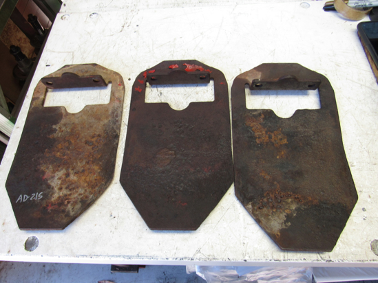 Picture of 3 New Holland 87047426 Skid Shoes Plates 615 616 617 Disc Mower